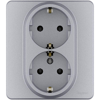 Розетка Inspiria 16А 250В 2х2P+E немецк. стандарт алюм. Leg 673752