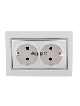 Розетка 2-м СП Mira 16А IP20 с заземл. с сер. вставкой керамика бел. LEZARD 701-0215-127