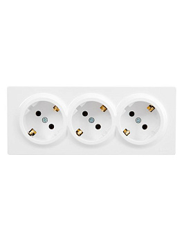 Розетка 3-мест. с заземл. LETO закрытый корпус ПБТ бел. LEZARD 752-0200-127BUP