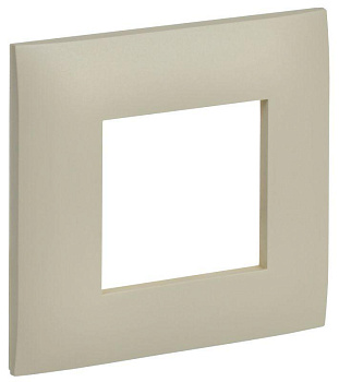 Рамка 1-м SKANDY SK-F01B беж. IEK SK-M12-K10 Рамка 1-м SKANDY SK-F01B беж. IEK SK-M12-K10