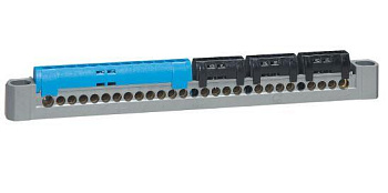 Блок клеммный 3P+N 4х3P+13N (по 4 подключ. на фазу; 13 подключ. на нейтраль) Leg 404814 